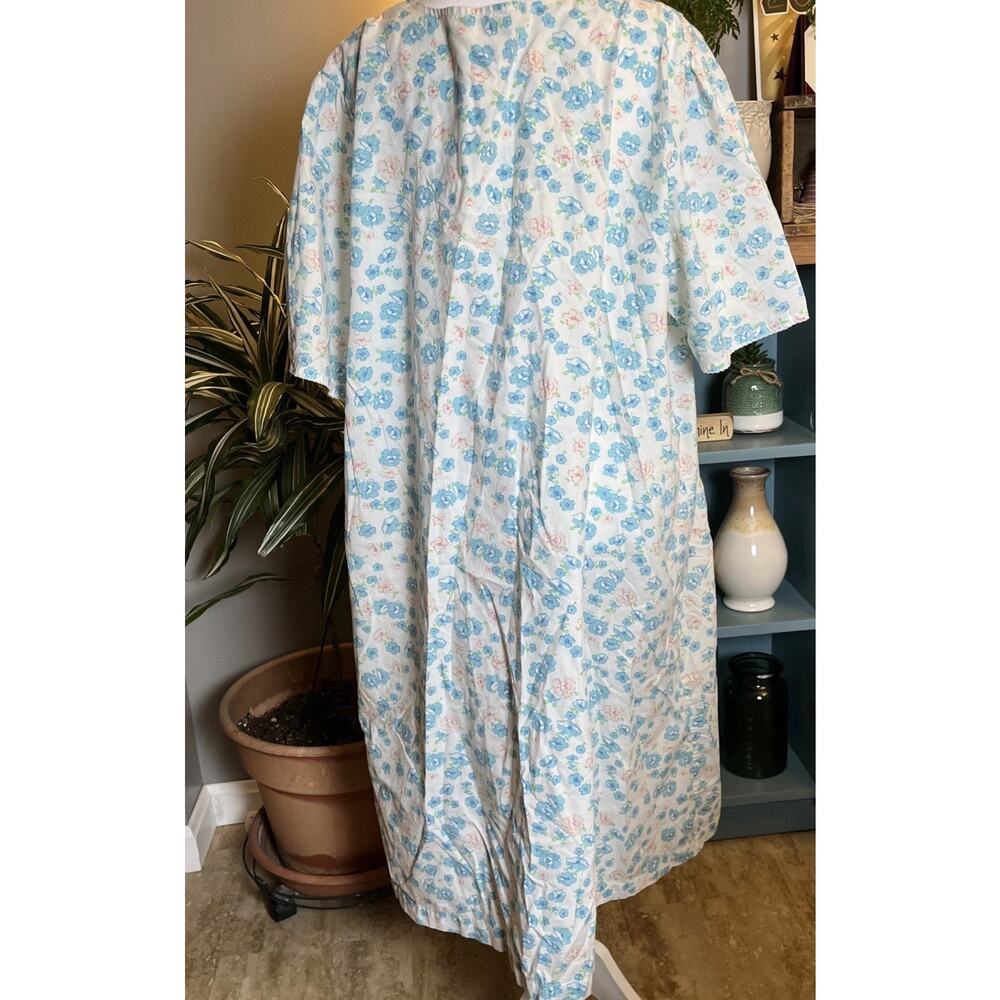 Blue Floral Pearl Snap Robe House Coat Women’s 2XL With Pockets Grannycore Cozy - Picture 7 of 10